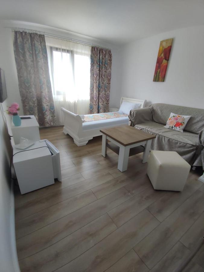Hotel Dacor Orăştie Extérieur photo