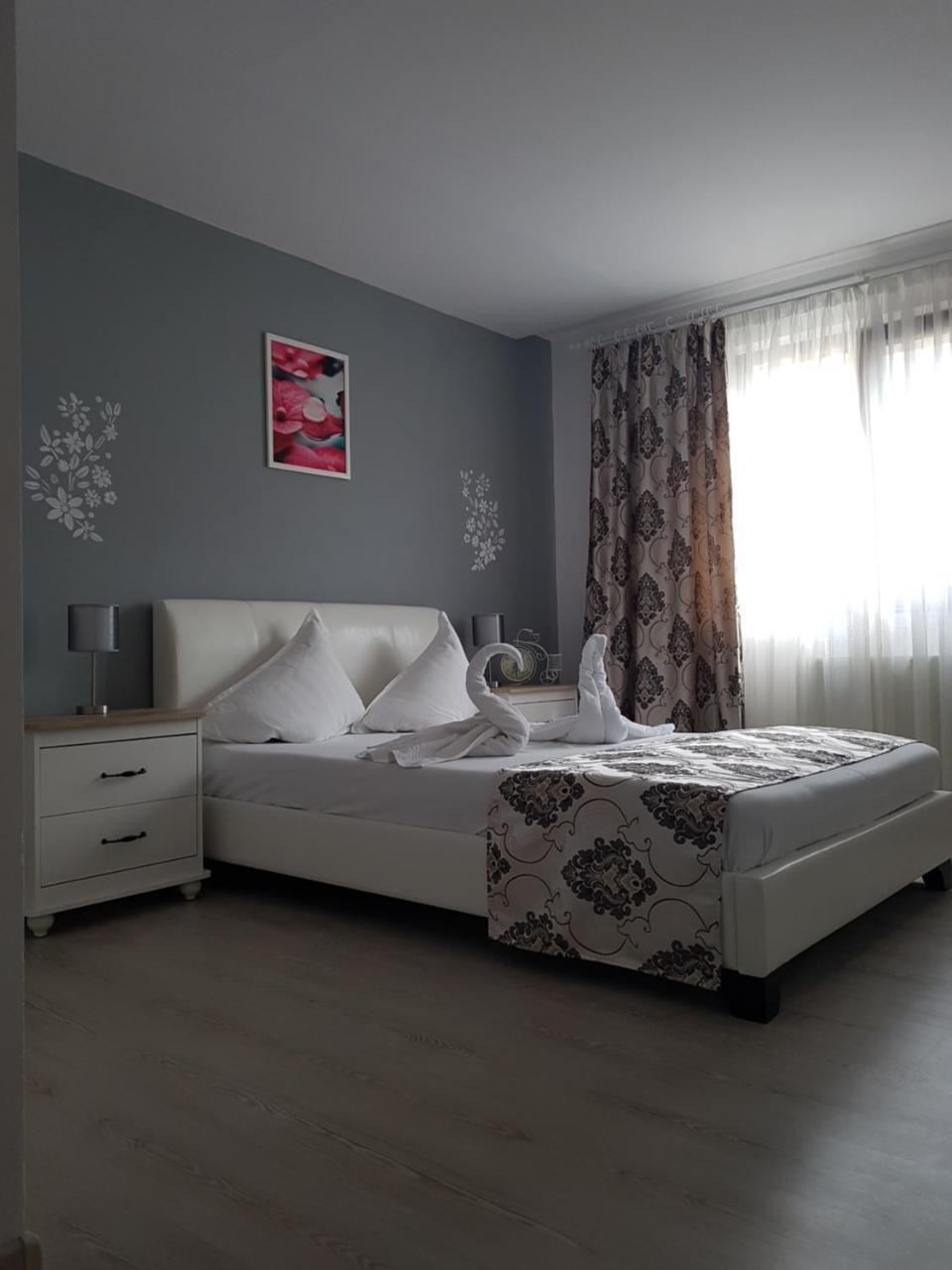 Hotel Dacor Orăştie Extérieur photo